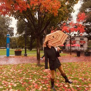 Meet your Posher, Laura